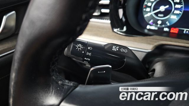 Kia K5 (III) 1.6 Turbo Noblesse 2023 — фото 20