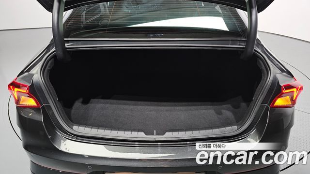Kia K5 (III) 1.6 Turbo Noblesse 2023 — фото 30