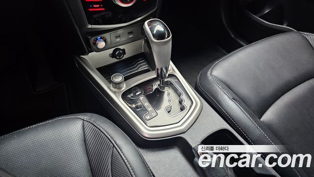 KG Mobility (SsangYong) Tivoli LX 2WD DLX 2016 — фото 9