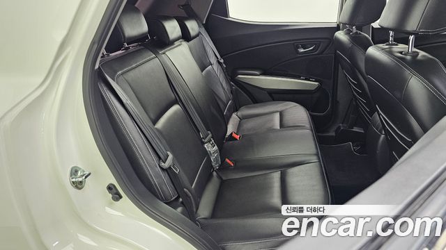 KG Mobility (SsangYong) Tivoli LX 2WD DLX 2016 — фото 11