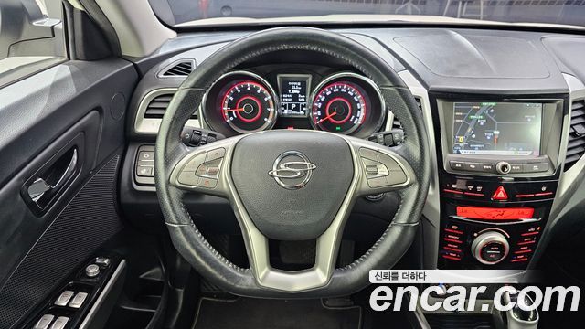 KG Mobility (SsangYong) Tivoli LX 2WD DLX 2016 — фото 13