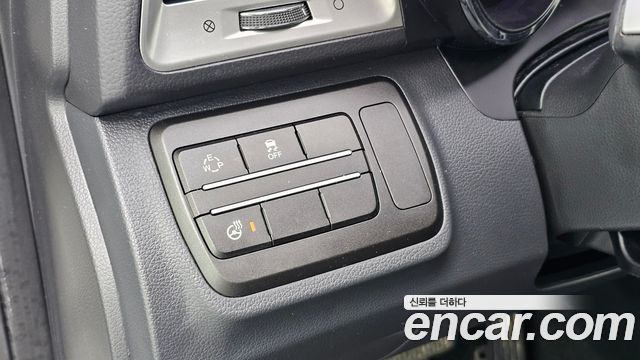 KG Mobility (SsangYong) Tivoli LX 2WD DLX 2016 — фото 16
