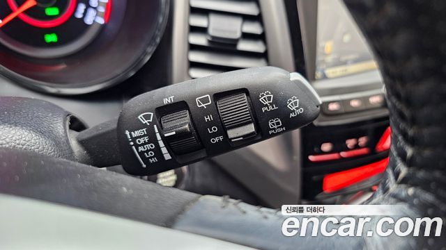 KG Mobility (SsangYong) Tivoli LX 2WD DLX 2016 — фото 19