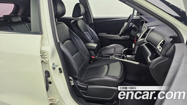 KG Mobility (SsangYong) Tivoli LX 2WD DLX 2016 — фото 26