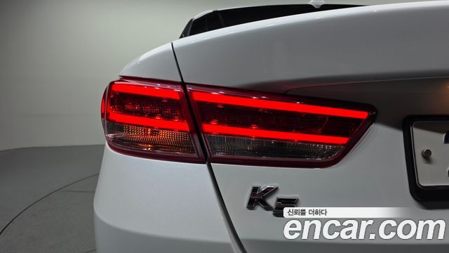 Kia K5 (II) 2.0 MX Style Edition 2018 — фото 23