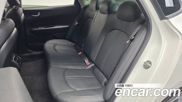 Kia K5 (II) 2.0 MX Style Edition 2018 — фото 26