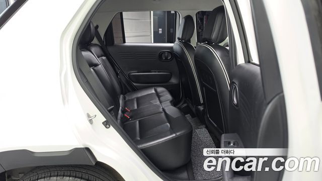 Hyundai Casper Smart 2022 — фото 12
