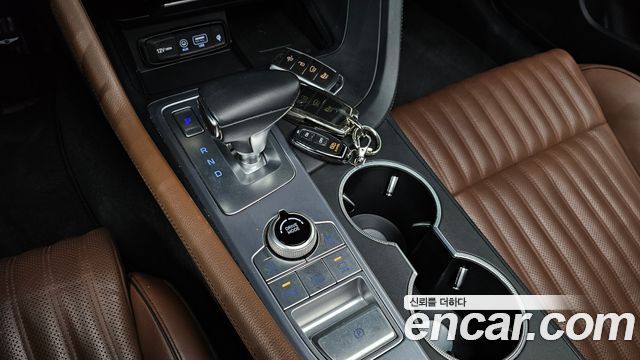 Genesis G70 2.0T AWD Elite 2020 — фото 9