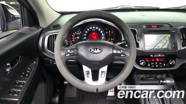 Kia Sportage R Diesel 2WD Limited 2012 — фото 12