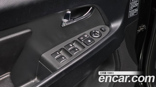 Kia Sportage R Diesel 2WD Limited 2012 — фото 16