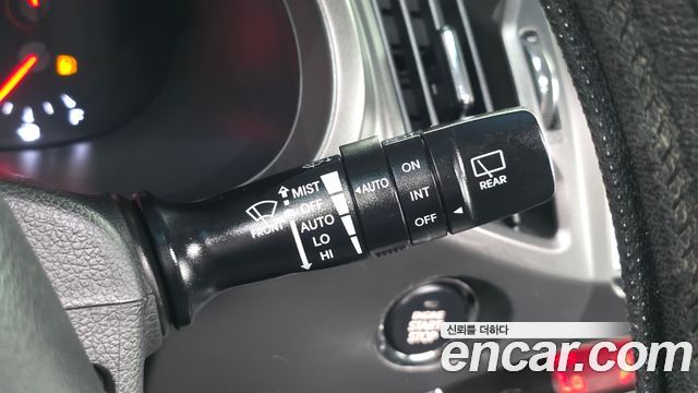 Kia Sportage R Diesel 2WD Limited 2012 — фото 28