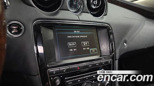 Jaguar XJ 3.0D Premium Luxury LWB X351 2015 — фото 19