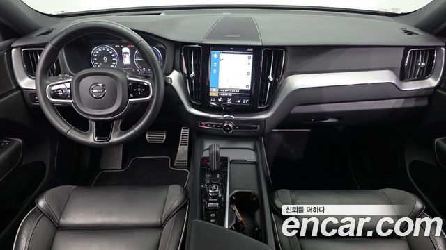Volvo XC60 (II) T8 R-Design 2021 — фото 7
