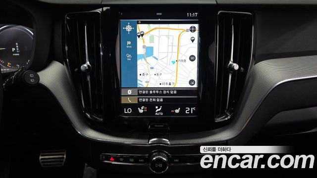 Volvo XC60 (II) T8 R-Design 2021 — фото 15