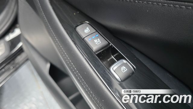 Kia K8 2.5 Gasoline 2WD Noblesse 2022 — фото 19