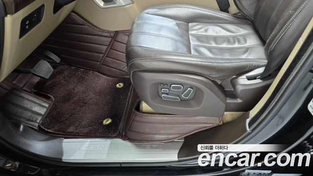 Land Rover Range Rover (IV) 4.4 SDV8 Vogue SE DIESEL 2014 — фото 19