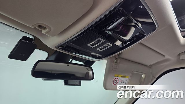 Land Rover Range Rover (IV) 4.4 SDV8 Vogue SE DIESEL 2014 — фото 20