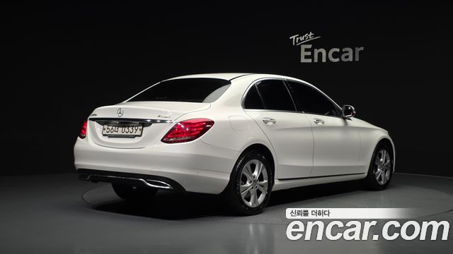 Mercedes-Benz C-Class (W205) C220 d 4MATIC 2016 — фото 2