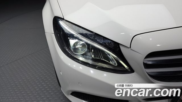 Mercedes-Benz C-Class (W205) C220 d 4MATIC 2016 — фото 22