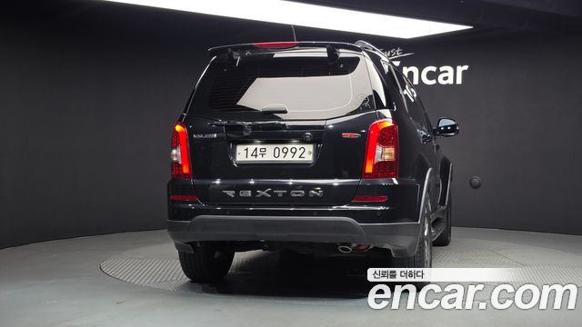 KG Mobility (SsangYong) Rexton W 2.2 4WD Noblesse 2016 — фото 4