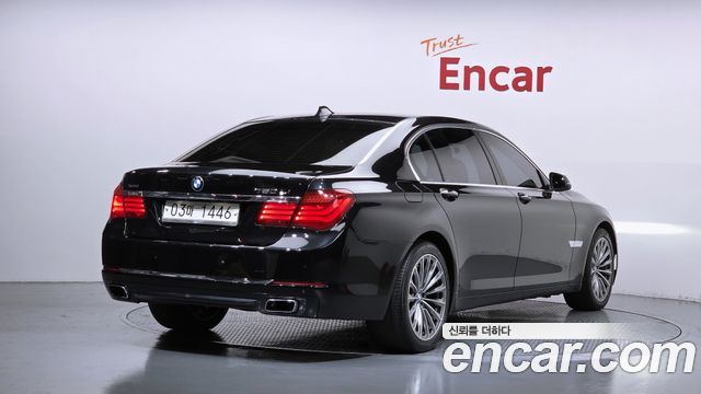 BMW 7 Series (F01) 750Li xDrive 2014 — фото 2