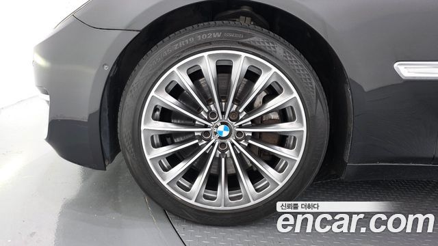 BMW 7 Series (F01) 750Li xDrive 2014 — фото 5