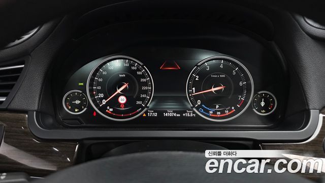 BMW 7 Series (F01) 750Li xDrive 2014 — фото 8