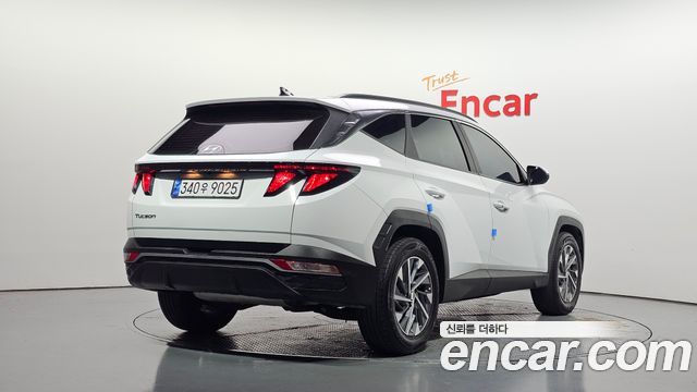 Hyundai Tucson (NX4) Gasoline 1.6 Turbo 2WD Premium 2023 — фото 2