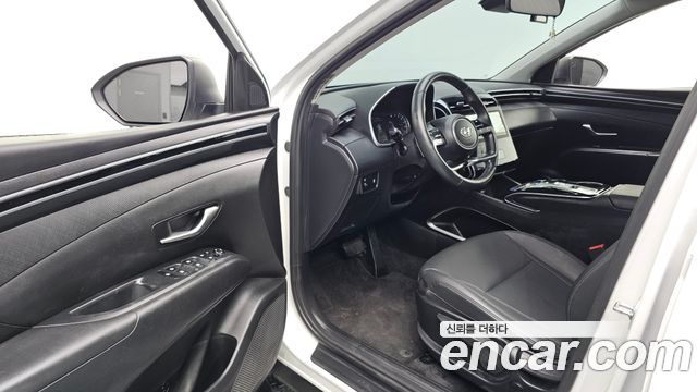 Hyundai Tucson (NX4) Gasoline 1.6 Turbo 2WD Premium 2023 — фото 10