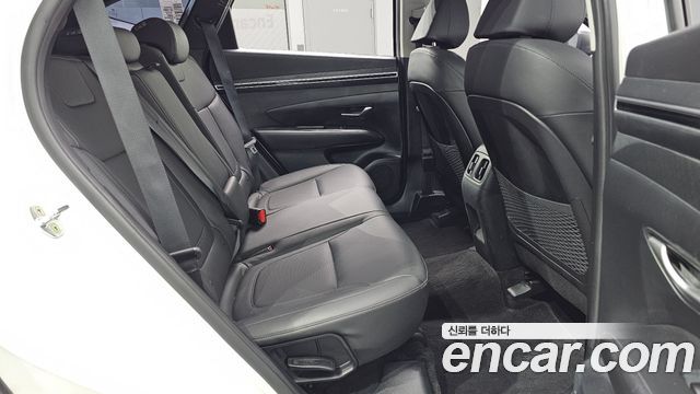Hyundai Tucson (NX4) Gasoline 1.6 Turbo 2WD Premium 2023 — фото 11