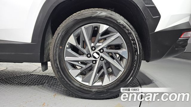 Hyundai Tucson (NX4) Gasoline 1.6 Turbo 2WD Premium 2023 — фото 21