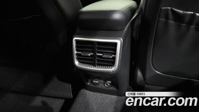 Kia K5 (III) 2.0 Prestige 2023 — фото 23