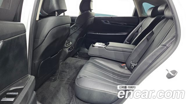 Genesis G80 (RG3) Gasoline 2.5 Turbo AWD 2022 — фото 12