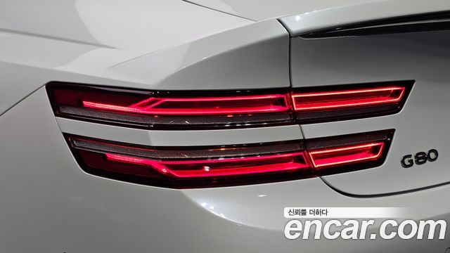 Genesis G80 (RG3) Gasoline 2.5 Turbo AWD 2022 — фото 23