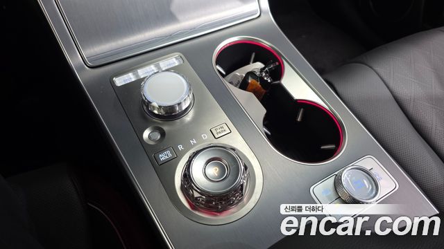 Genesis GV80 2.5T Gasoline 2WD 2024 — фото 9