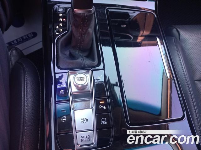 Kia K7 Premier 2.5 GDI Prestige 2020 — фото 22