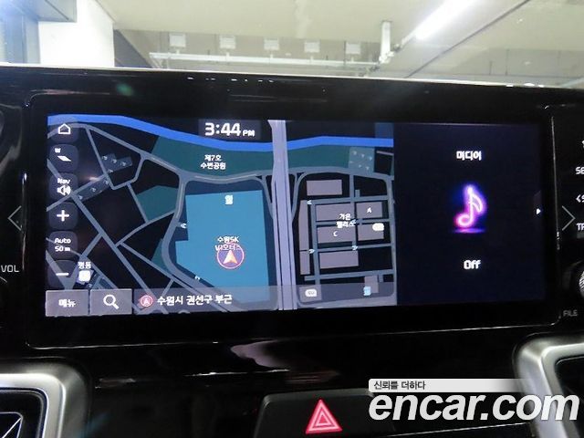 Kia Sorento (IV) Gasoline 2.5T 2WD Prestige 2022 — фото 17