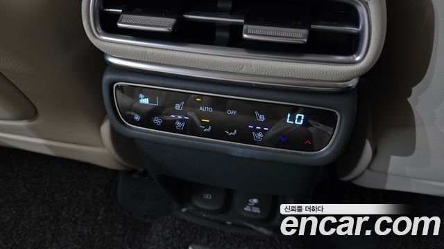 Genesis GV80 2.5T Gasoline 2WD 2024 — фото 32
