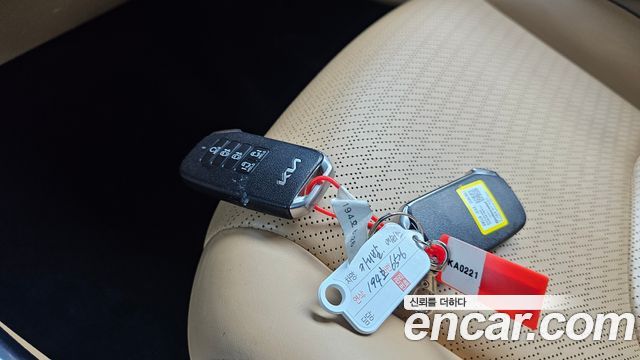Kia Carnival (IV) Diesel 9-Seater Signature 2023 — фото 16