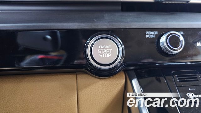 Kia Carnival (IV) Diesel 9-Seater Signature 2023 — фото 27