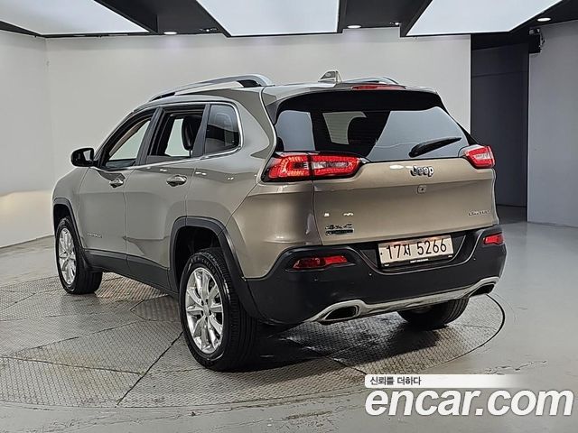 Jeep Cherokee (KL) 2.2 Diesel Limited 4WD 2017 — фото 4