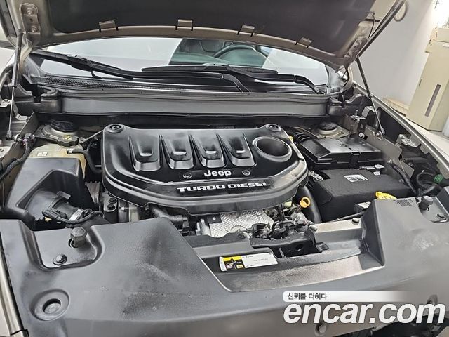 Jeep Cherokee (KL) 2.2 Diesel Limited 4WD 2017 — фото 6