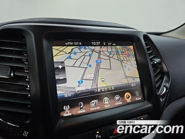 Jeep Cherokee (KL) 2.2 Diesel Limited 4WD 2017 — фото 18
