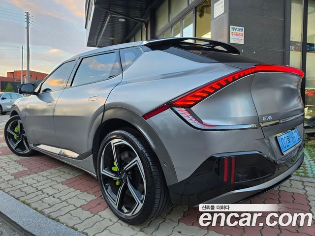 Kia EV6 GT 4WD 2023 — фото 5