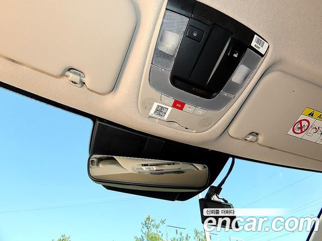 Kia Niro Prestige 2024 — фото 21
