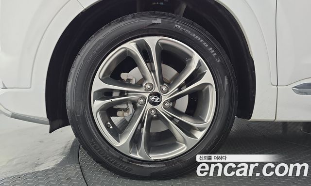 Hyundai Santa Fe (TM) Gasoline 2.0T 4WD Inspiration 2020 — фото 5