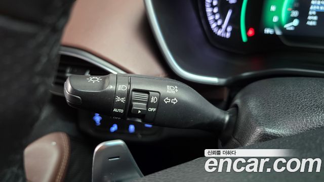 Hyundai Santa Fe (TM) Gasoline 2.0T 4WD Inspiration 2020 — фото 34
