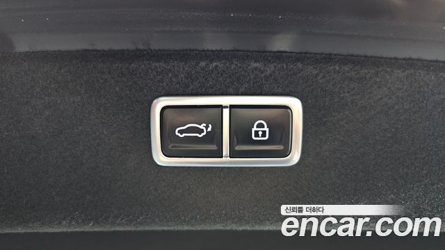 Genesis G80 (RG3) Gasoline 3.5 Turbo AWD 2025 — фото 20