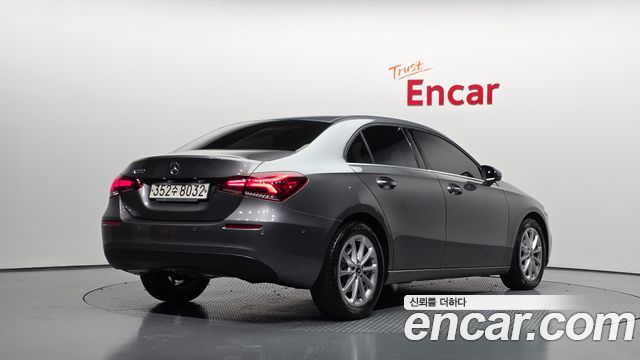 Mercedes-Benz A-Class (W177) A220 Sedan 2020 — фото 2