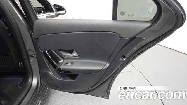 Mercedes-Benz A-Class (W177) A220 Sedan 2020 — фото 25